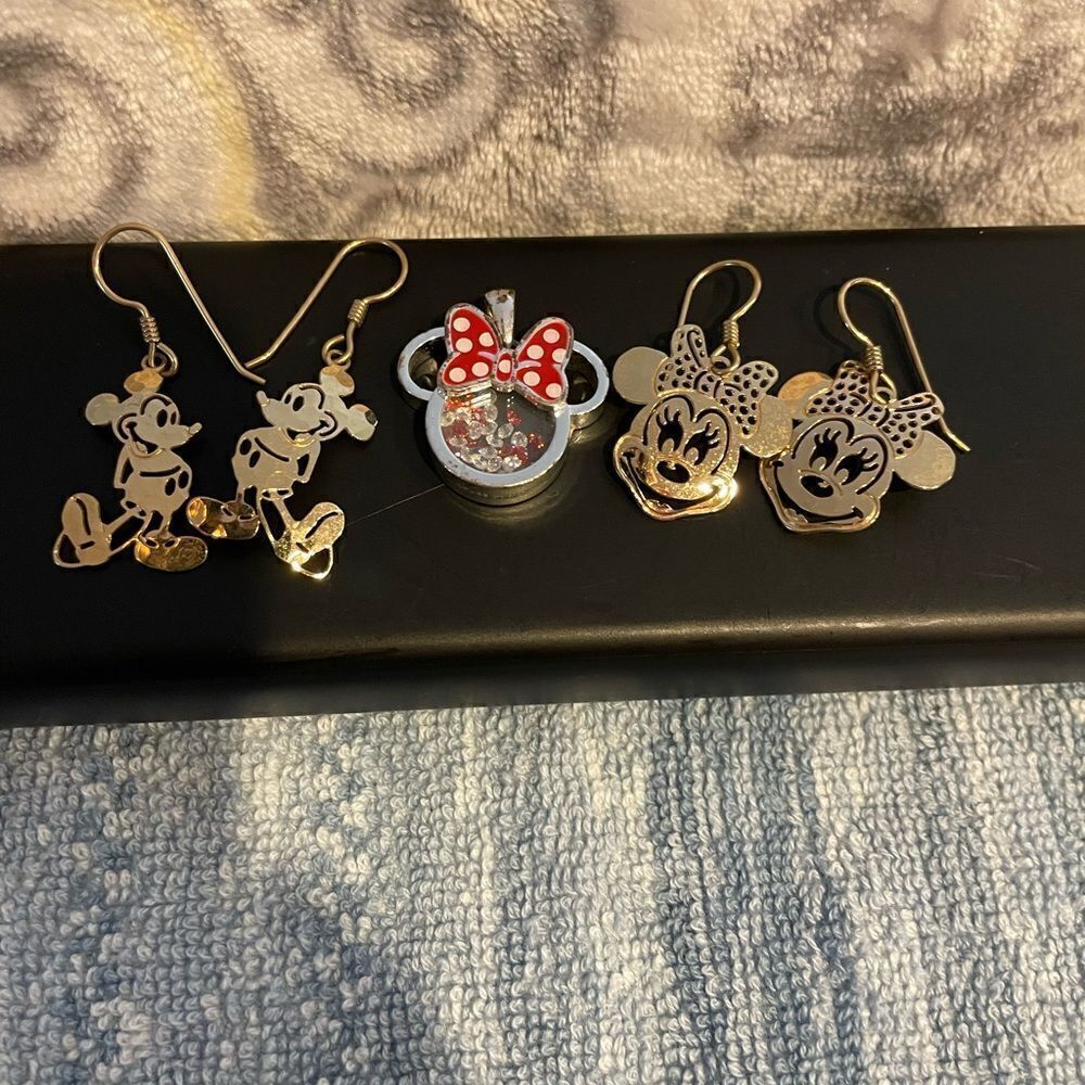 Vintage HTF Disney Minnie and Mickey Gold Tone Earrings and Minnie Charm